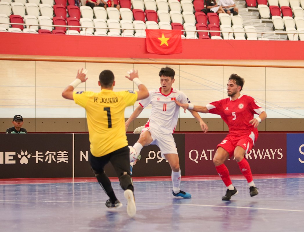 Đội tuyển futsal Việt Nam mở rộng cánh cửa vào Tứ kết sau trận thắng trước đội tuyển futsal Lebanon