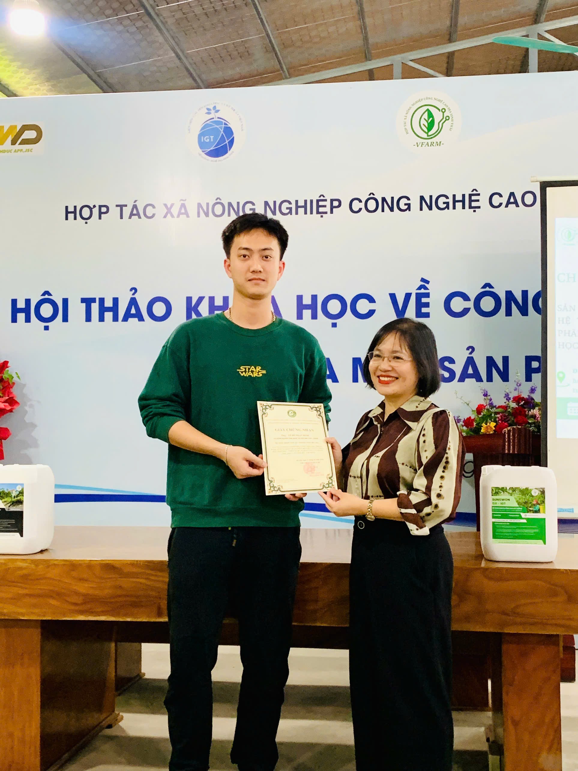 “Không chỉ trồng sạch mà còn bán tốt”: VFARM tập huấn sản xuất hữu cơ và marketing nông sản