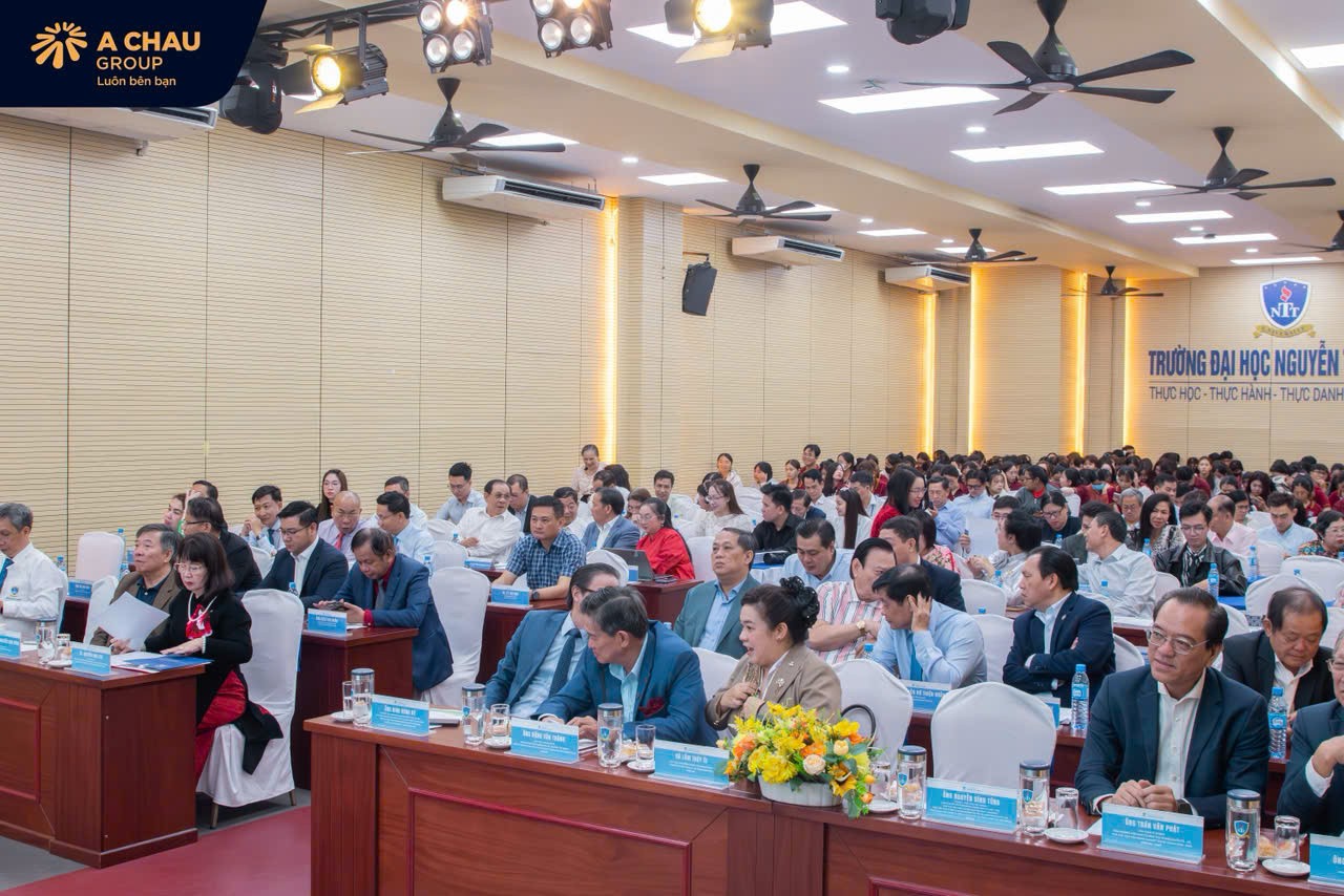 Á Châu Group ký kết hợp tác chiến lược với Trường Đại học Nguyễn Tất Thành tại Diễn đàn B2B 2026