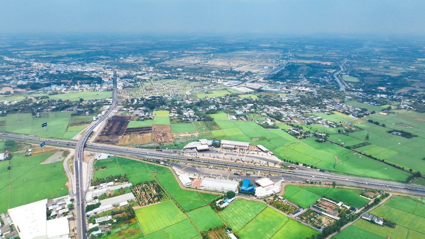 Sở hữu vị trí chiến lược trên trục hành lang logistics phía Nam, dự án hưởng lợi trực tiếp từ các siêu dự án hạ tầng trọng điểm dự kiến hoàn thiện trong năm 2026.