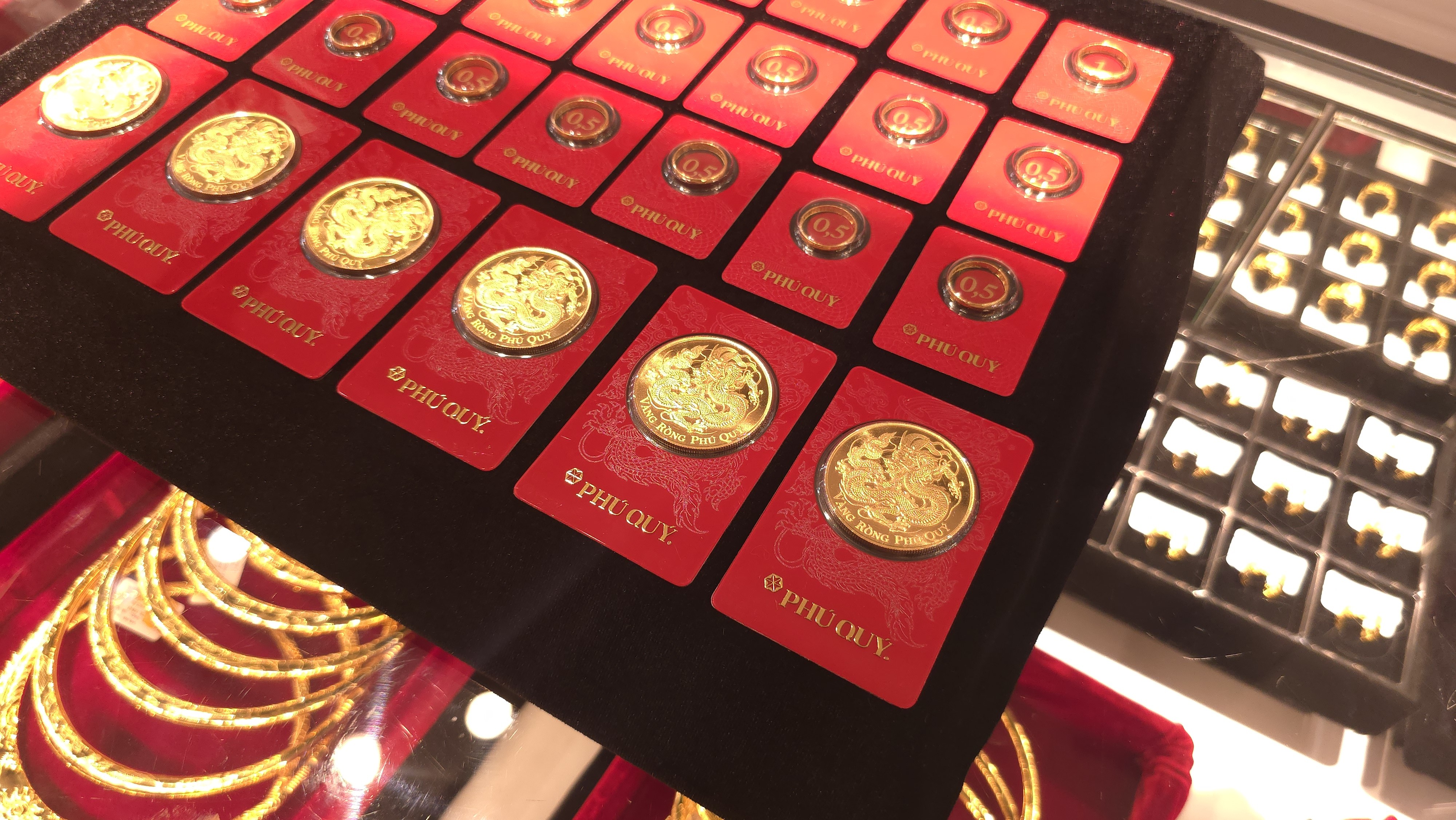gia-vang-trong-nuoc-1778211373.jpg