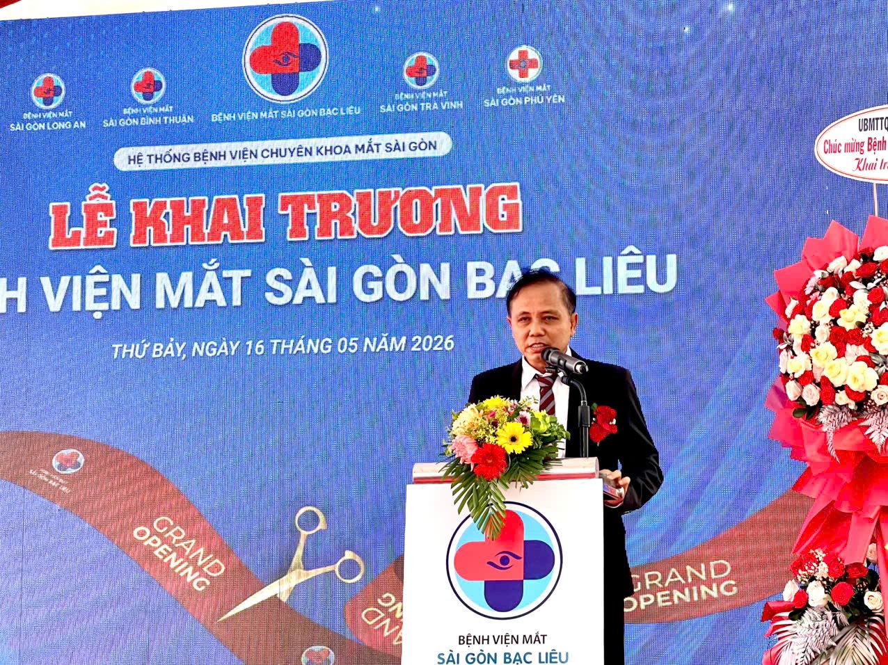 anh-danh-phat-bieu-1778921067.jpg