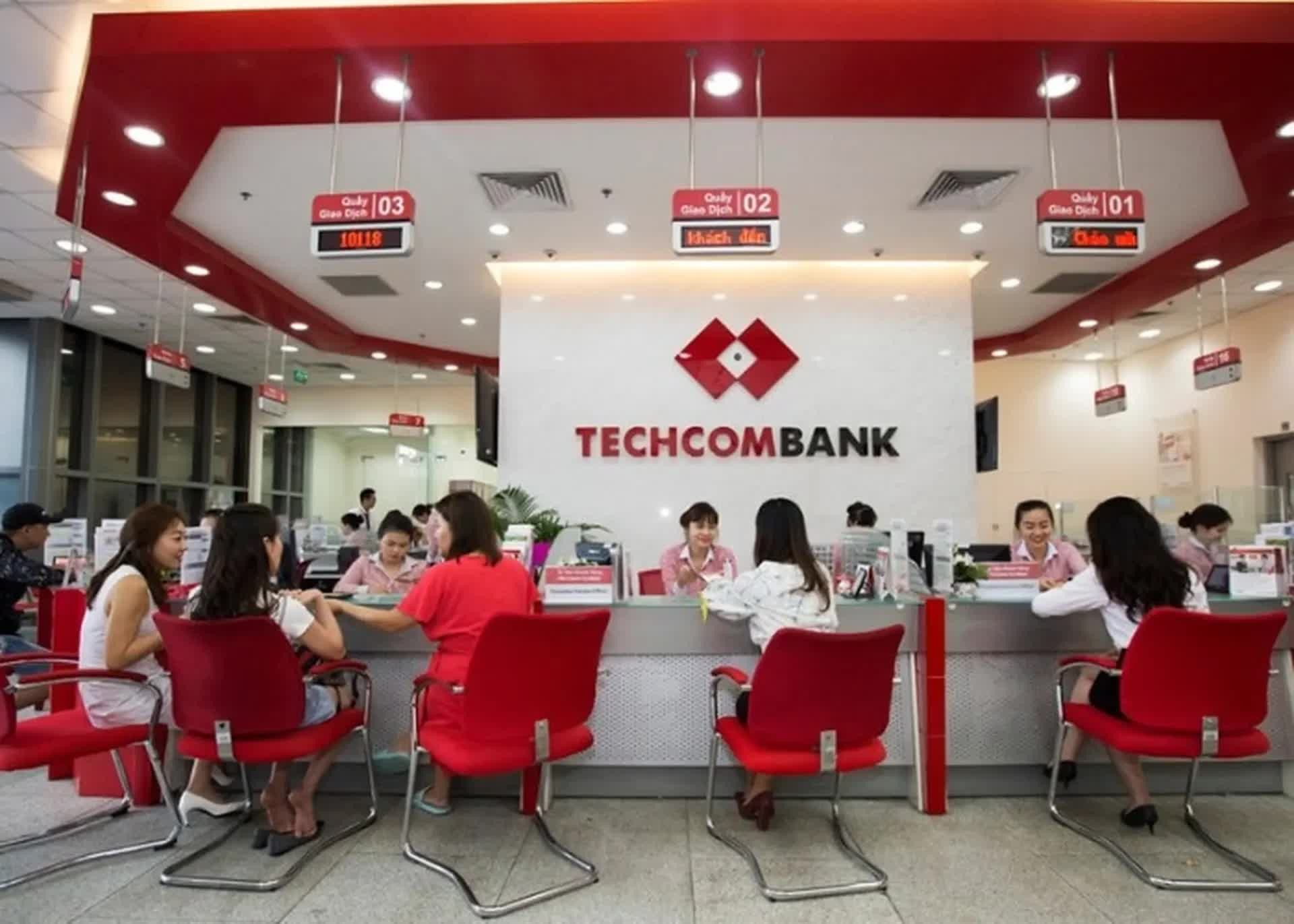 techcombank-cong-bo-tai-lieu-dhdcd-nam-2026-hai-kich-ban-loi-nhuan-tro-thanh-ngan-hang-dau-tien-ung-dung-ai-toan-dien-69d476575e941-1779277216.jpg