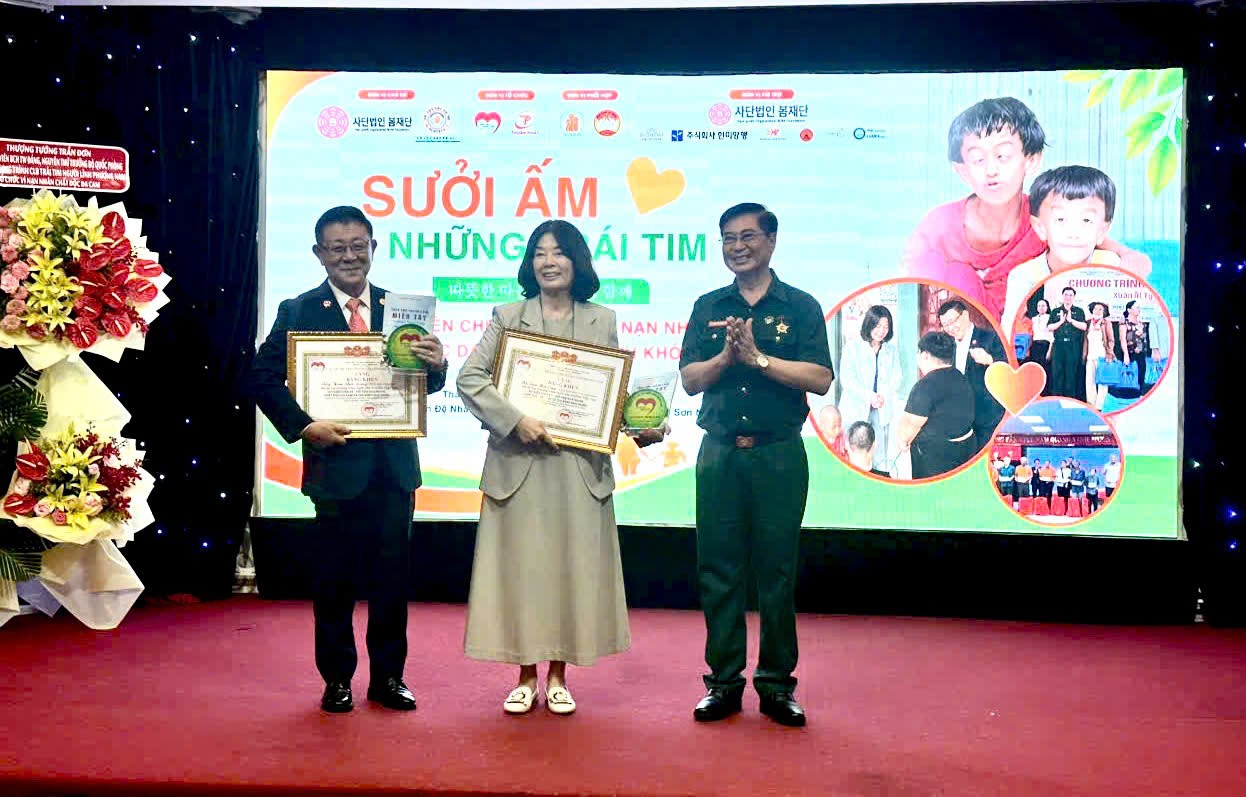 Việt Nam – Hàn Quốc: Chung tay xoa dịu nỗi đau chất độc da cam qua chương trình “Sưởi ấm những trái tim”