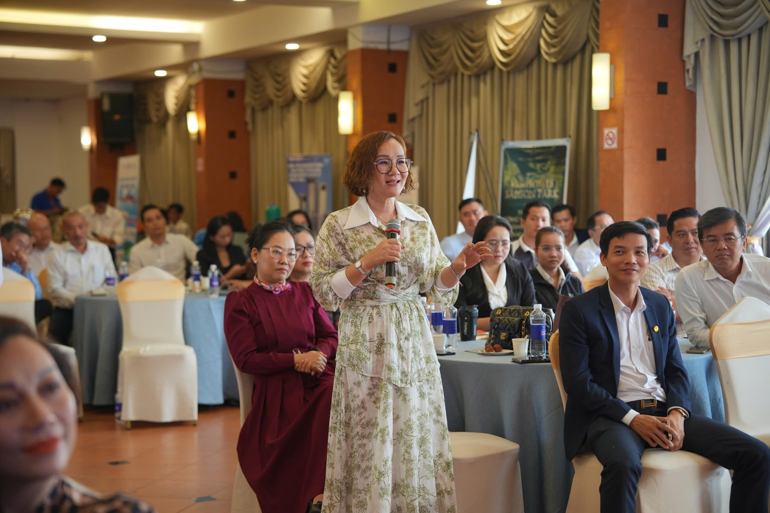 Cafe Doanh nhân DTE lần II: Giải bài toán thuế, dòng tiền và huy động vốn cho doanh nghiệp