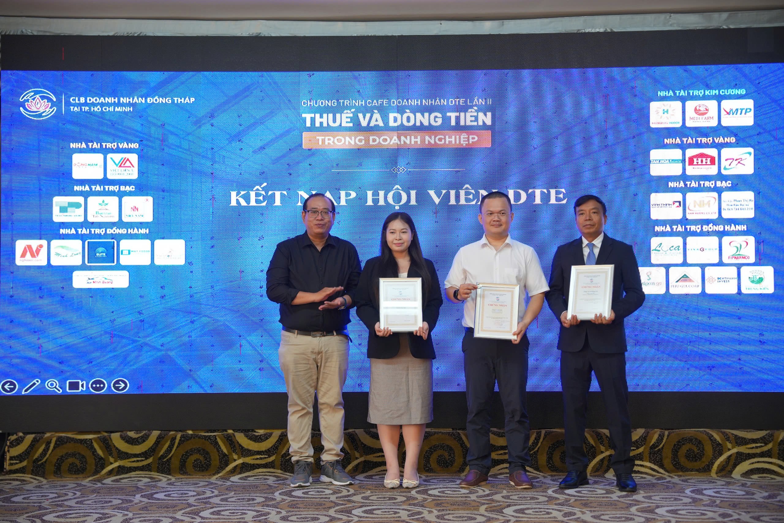 Cafe Doanh nhân DTE lần II: Giải bài toán thuế, dòng tiền và huy động vốn cho doanh nghiệp