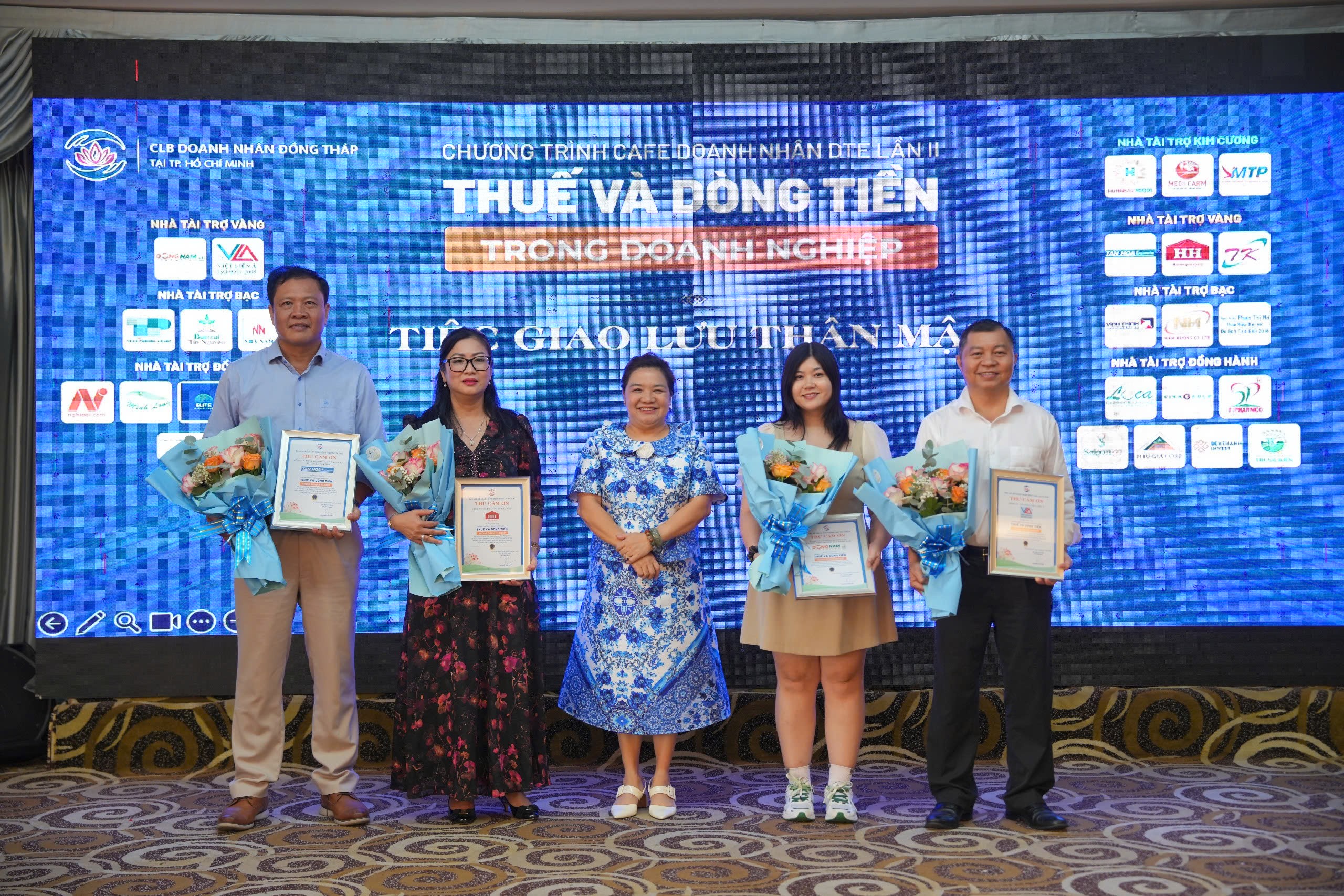 Cafe Doanh nhân DTE lần II: Giải bài toán thuế, dòng tiền và huy động vốn cho doanh nghiệp