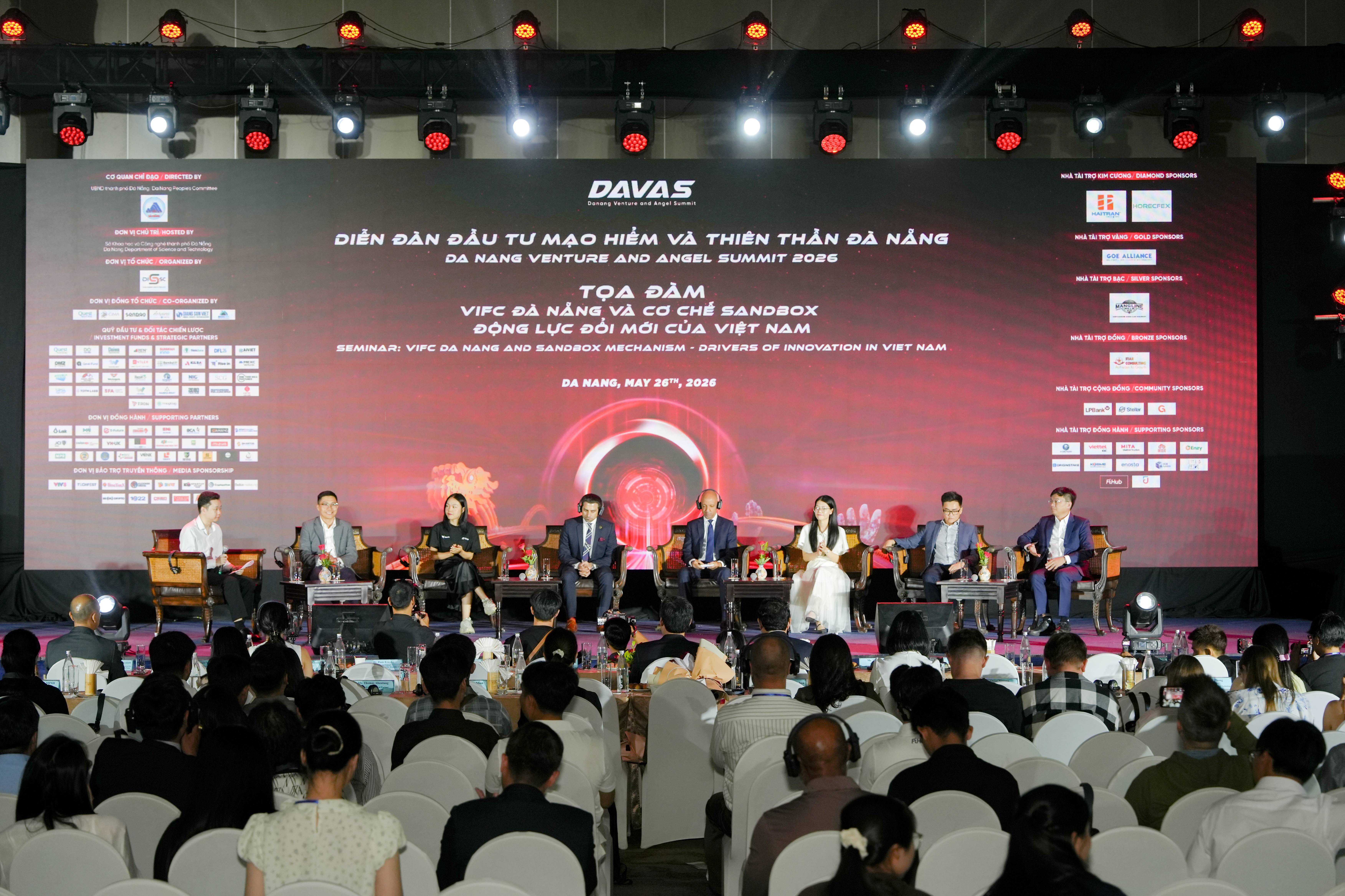 anh-4-lpbank-x-davas-1780017723.JPG