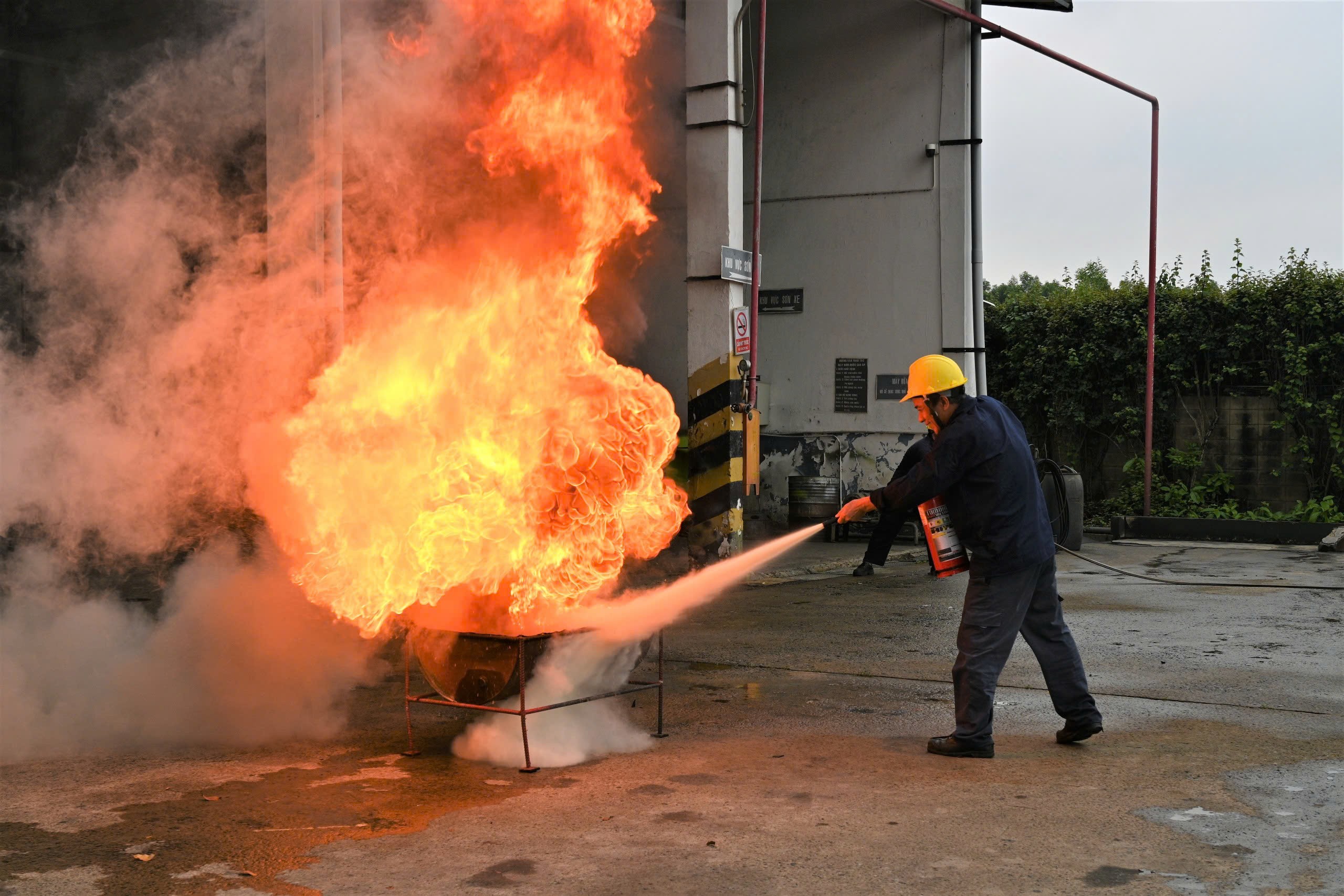 Vedan diễn tập phòng cháy chữa cháy và cứu nạn cứu hộ, nâng cao văn hóa an toàn lao động