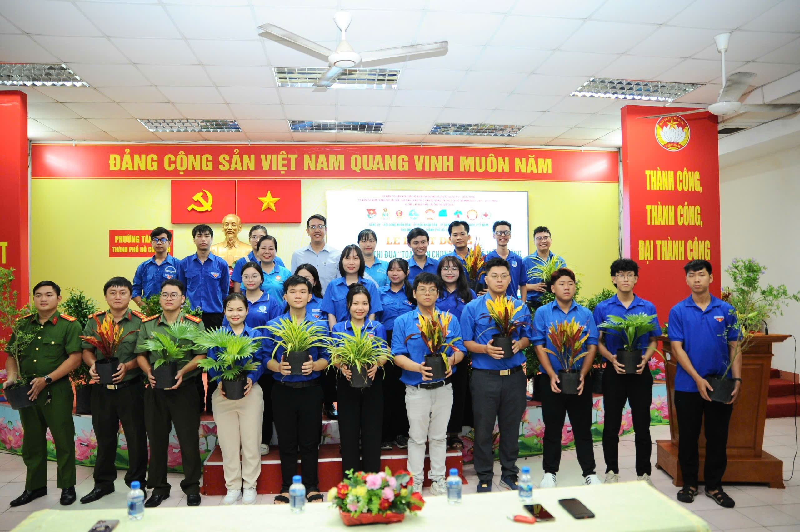 song-xanh-1-1780822706.jpg
