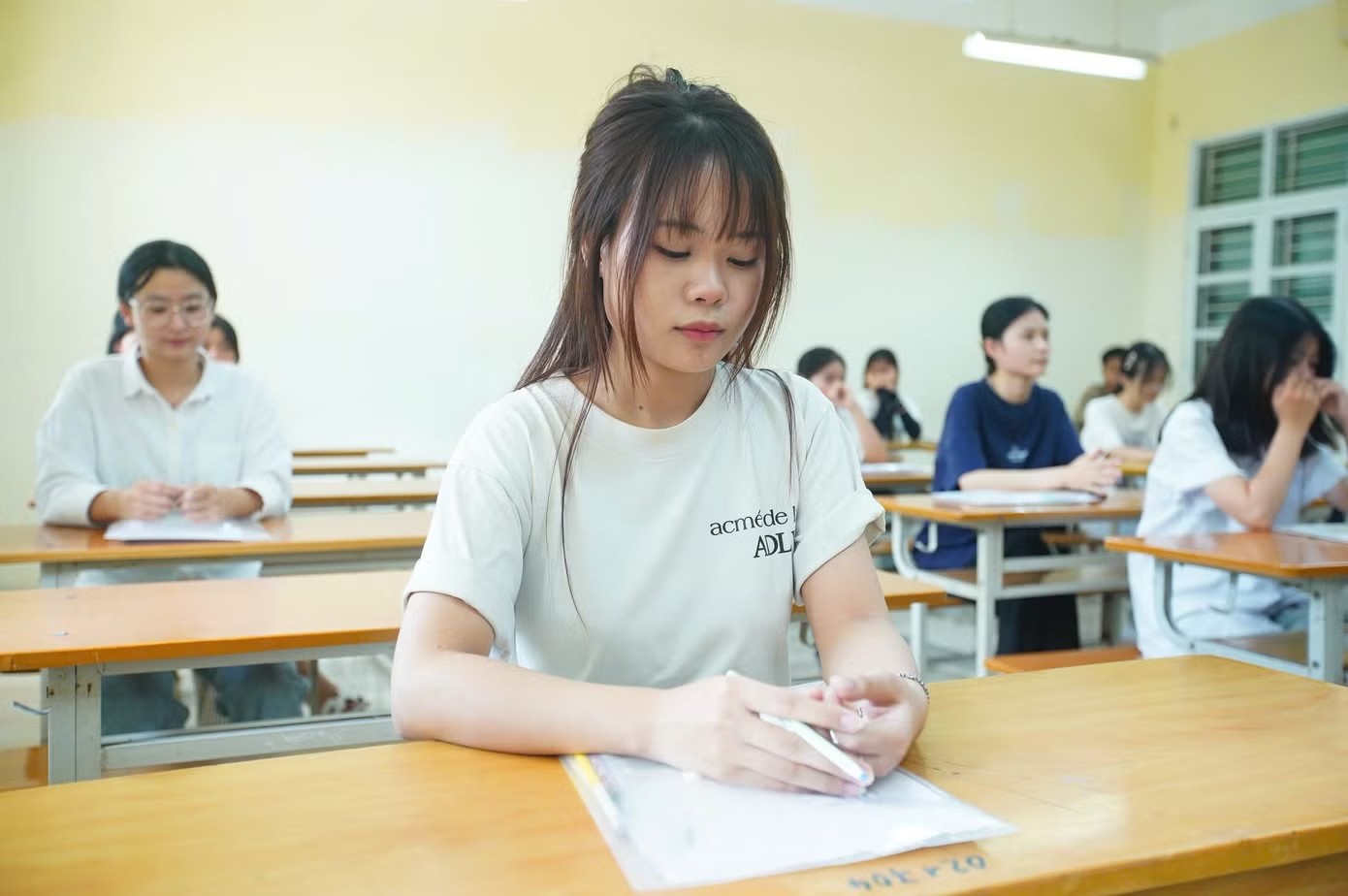 tieng-anh-copy-1781231564.jpg