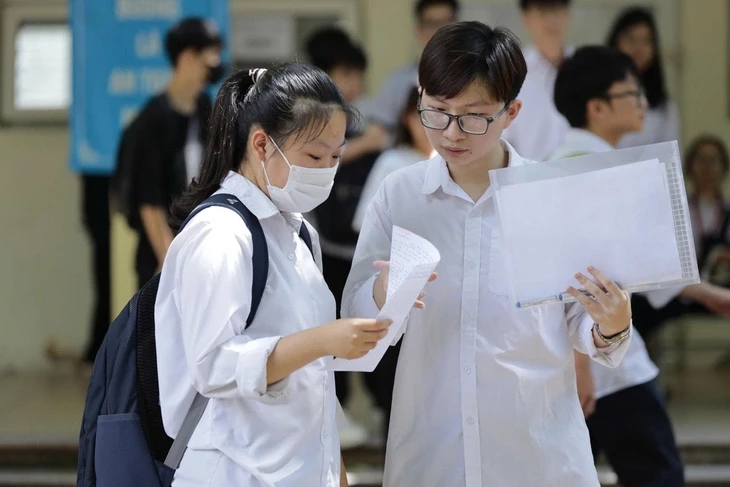 Đáp án chính thức môn Ngữ văn thi tốt nghiệp THPT năm 2026