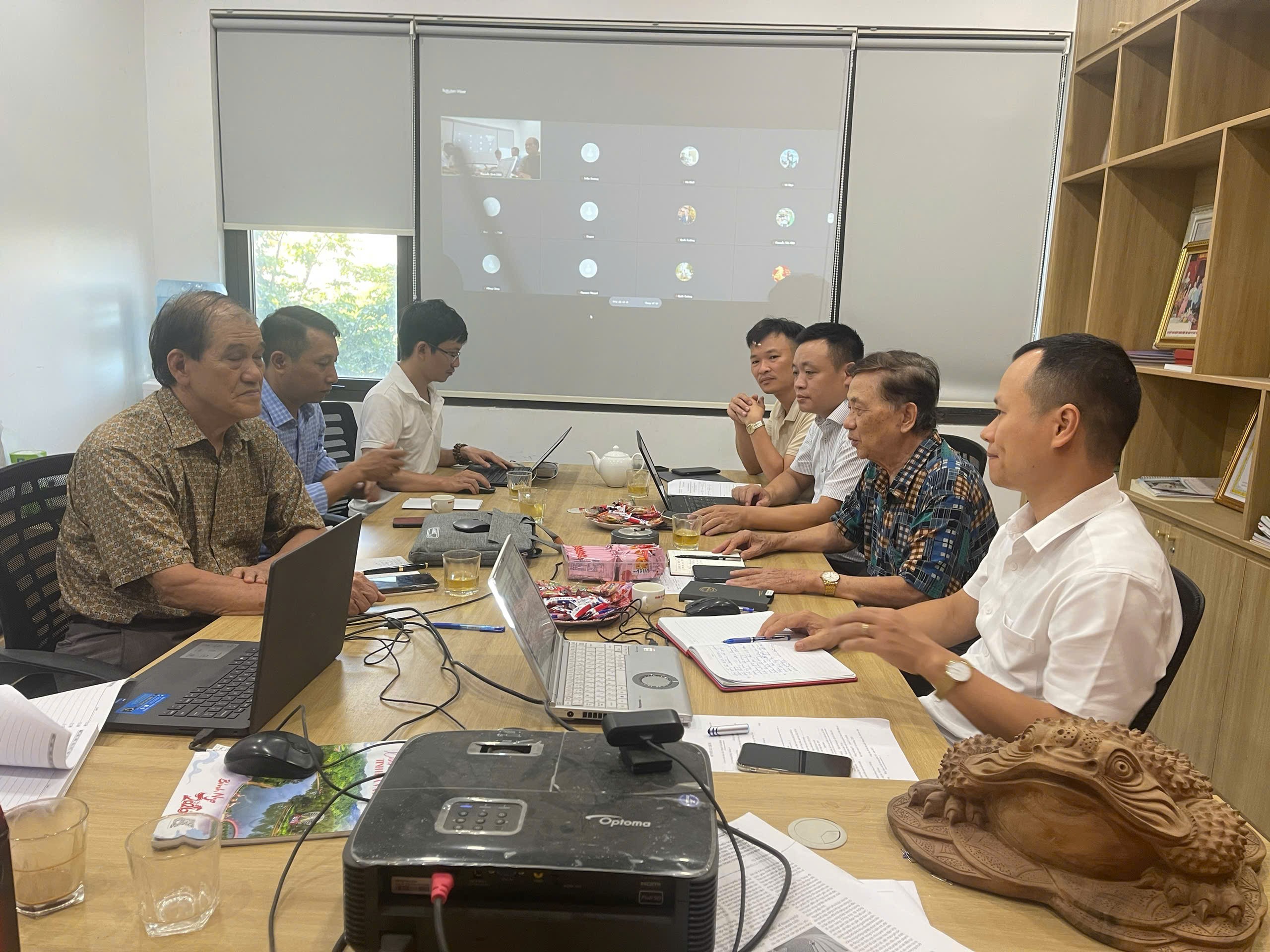 a-1-trang-68-69-1781925601.jpg