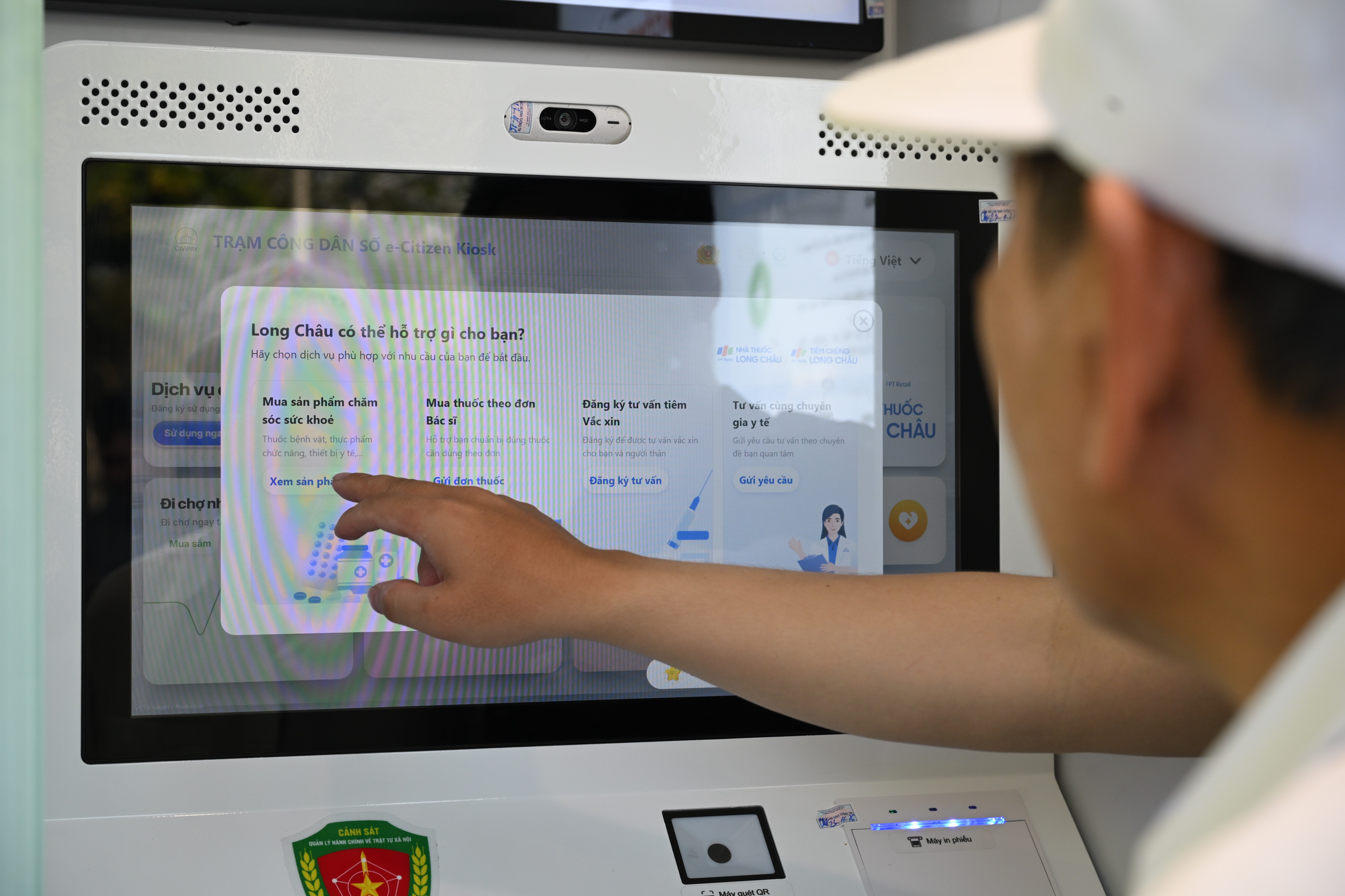 Trạm Công dân số đánh dấu bước chuyển đổi phương thức phục vụ người dân dựa trên dữ liệu, từ đơn lẻ sang tích hợp, từ thủ công sang trải nghiệm số liên thông.