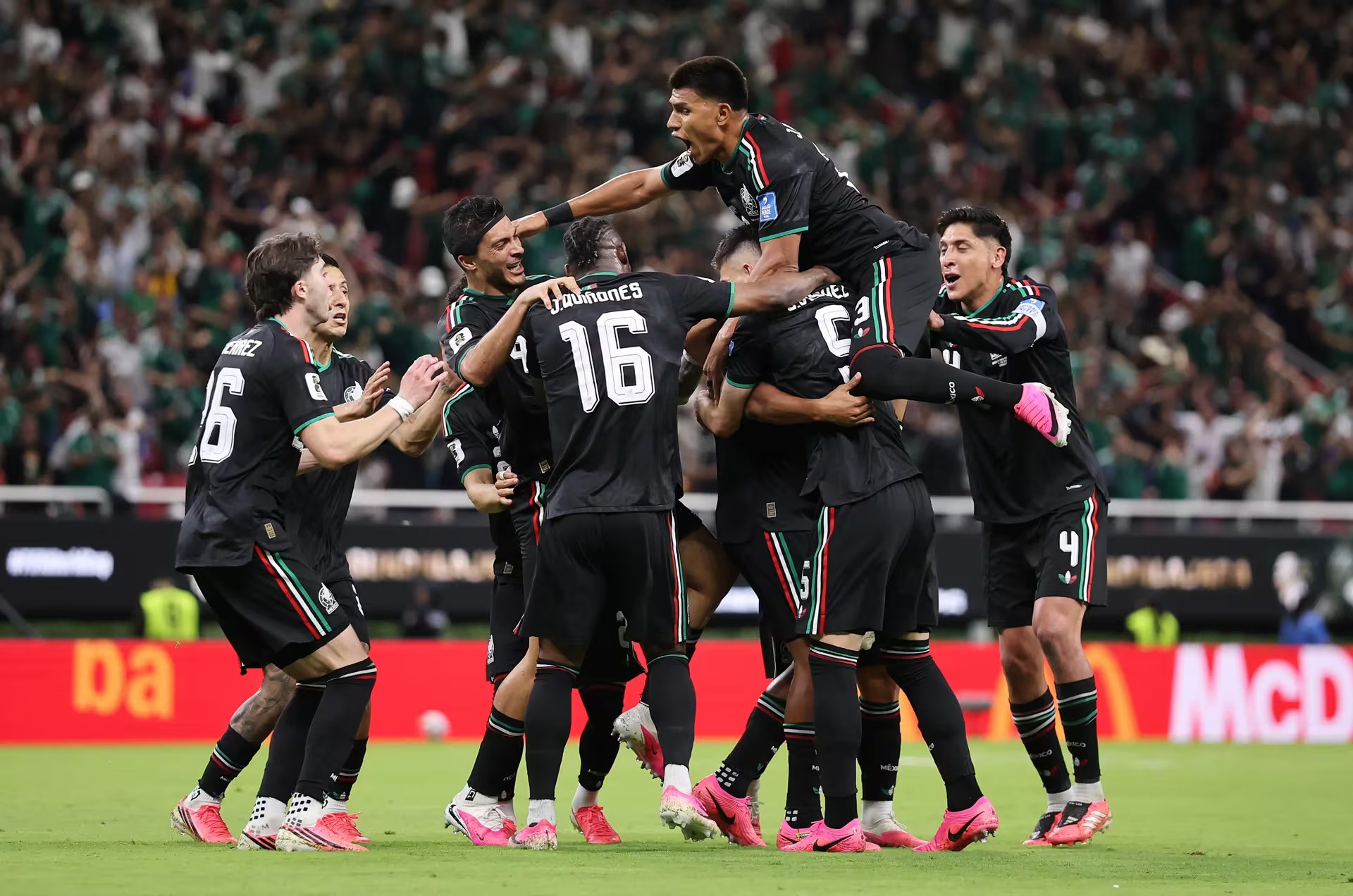 mexico-v-korea-republic-group-a-fifa-world-cup-2026-1782113643.jpg