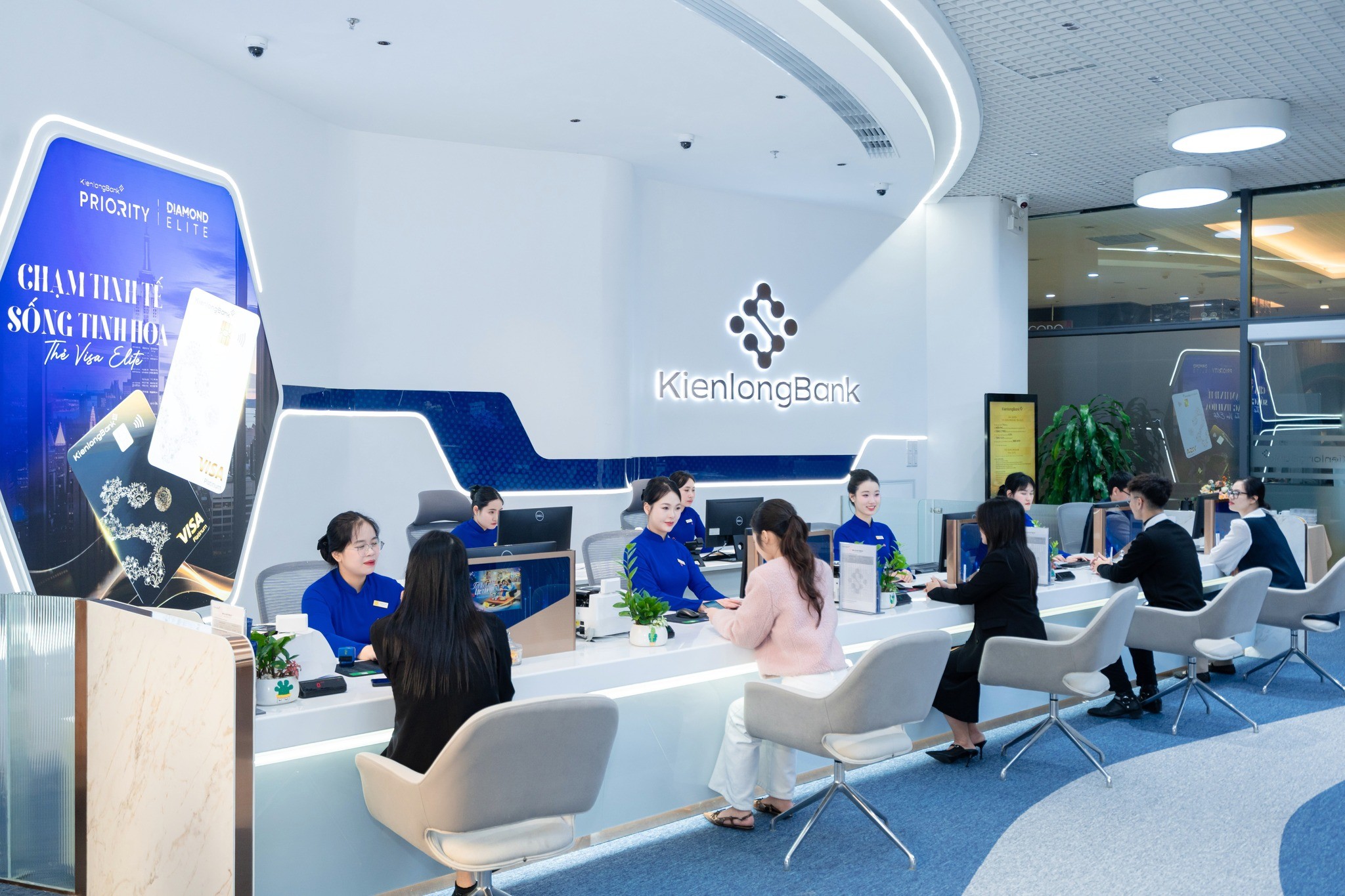 KienlongBank chốt quyền nhận cổ tức 29,5%,  nâng vốn điều lệ lên hơn 7.500 tỷ đồng.