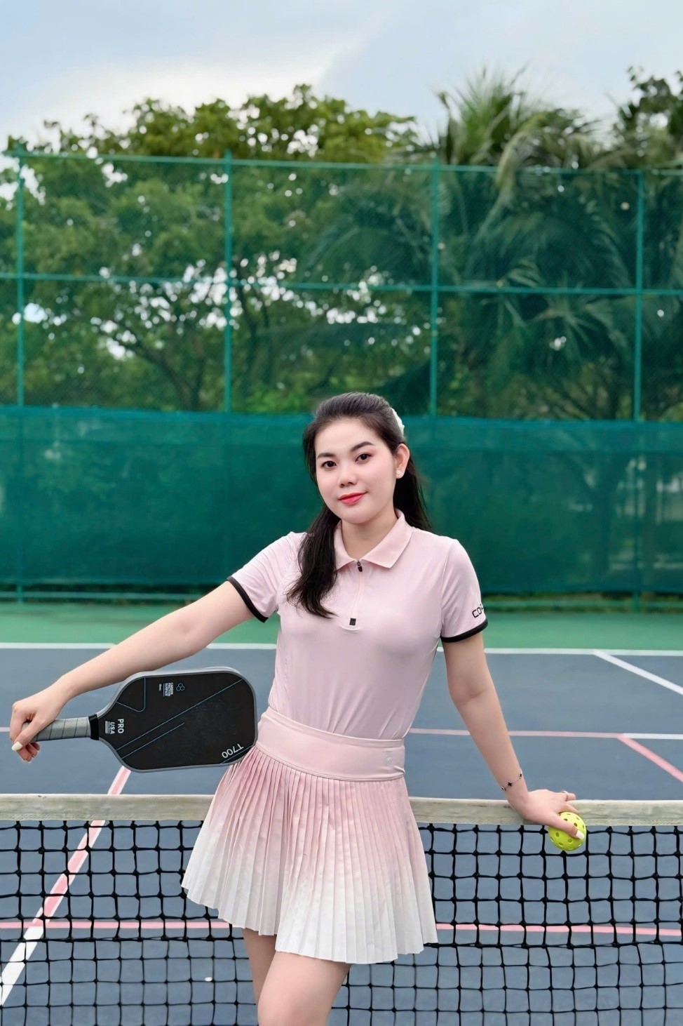 Tác giả Nguyễn Thị Ngọc Dung đoạt giải Ấn tượng với nét đẹp ngọt ngào, dễ mến.