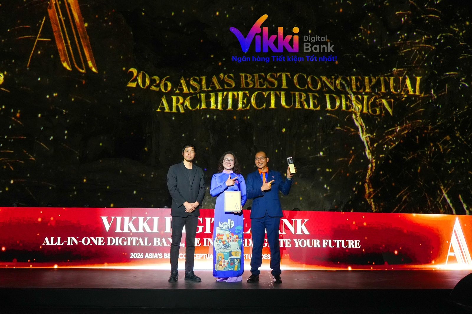 Bà Phan Thị Trâm Anh - Phó Tổng Giám đốc Vikki Digital Bank - “Asia’s Best Conceptual Architecture Design” – Kiến trúc ý tưởng xuất sắc nhất Châu Á 2026.