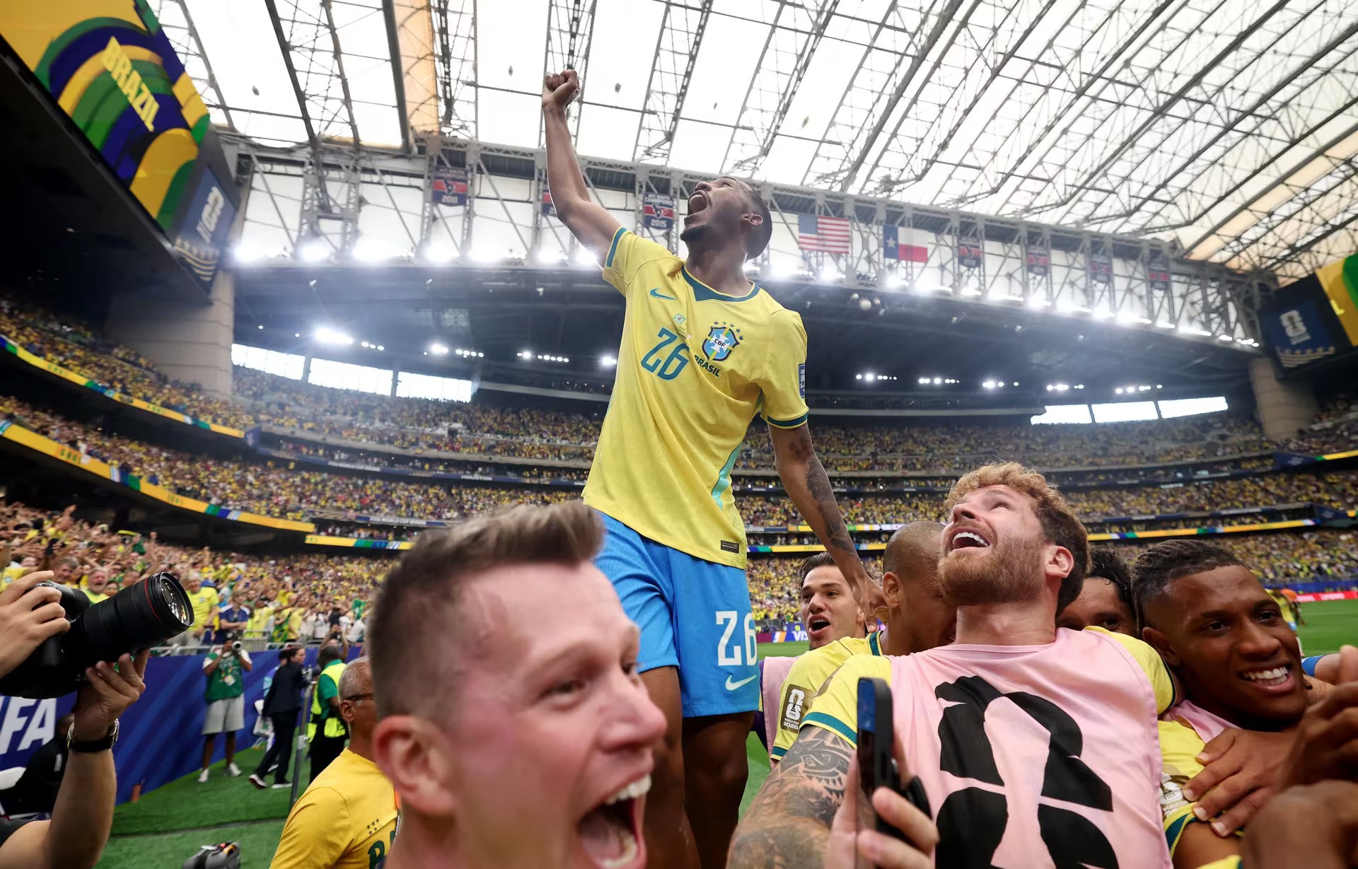 brazil-v-japan-round-of-32-fifa-world-cup-2026-1-1782796551.jpg