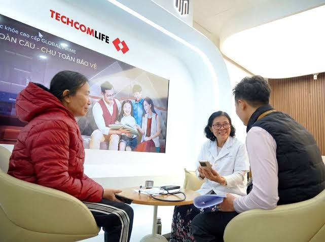Techcom Life liên tục nằm trong nhóm 5 công ty bảo hiểm nhân thọ có doanh thu khai thác mới cao nhất thị trường trong 5 tháng đầu năm 2026.