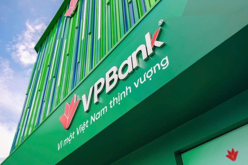 Ngân hàng TMCP Việt Nam Thịnh Vượng (VPBank) tiếp tục ghi dấu ấn khi Khối Khách hàng Doanh nghiệp Vừa và Nhỏ (VPBank SME) năm thứ hai liên tiếp được vinh danh tại Asian Banking & Finance Retail Banking Awards.