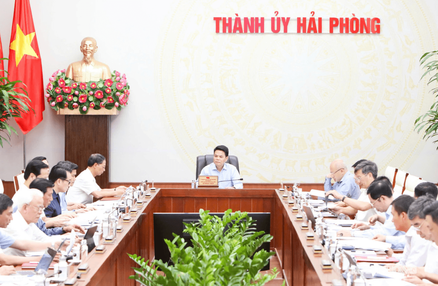 thanh-uy-hai-phong-1783479164.png