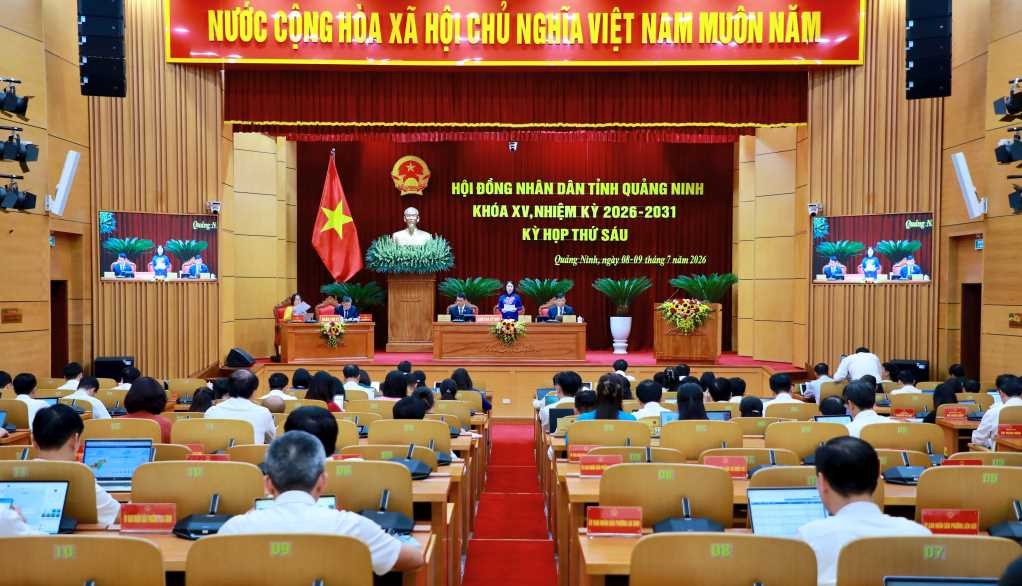 bat159726be-mac-ky-hop-thu-6-hdnd-tinh-khoa-xv-thong-qua-24-nghi-quyet-quan-trong1-1783591678.jpg