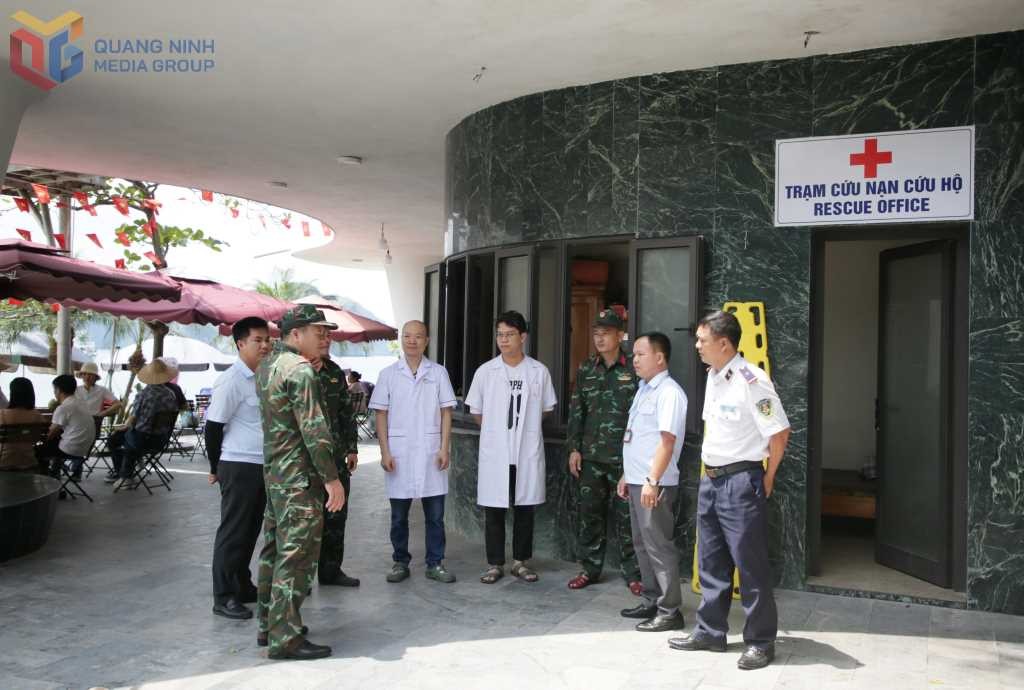 bat158726-an-toan-de-nang-tam-suc-hut-cho-vinh-ha-long-3-1783792362.jpg