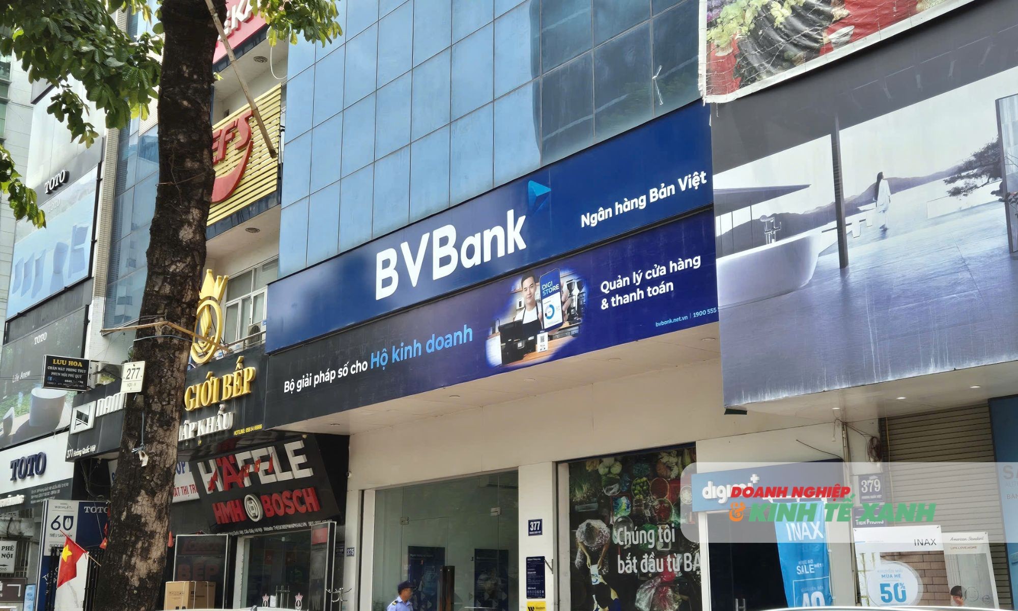 vietbank-trong-ngay-dau-chuyen-sang-hose-bvbank-va-abbank-tang-toc-chuyen-san-voi-ky-vong-moi-anh-tram-anh-1784015722.jpg