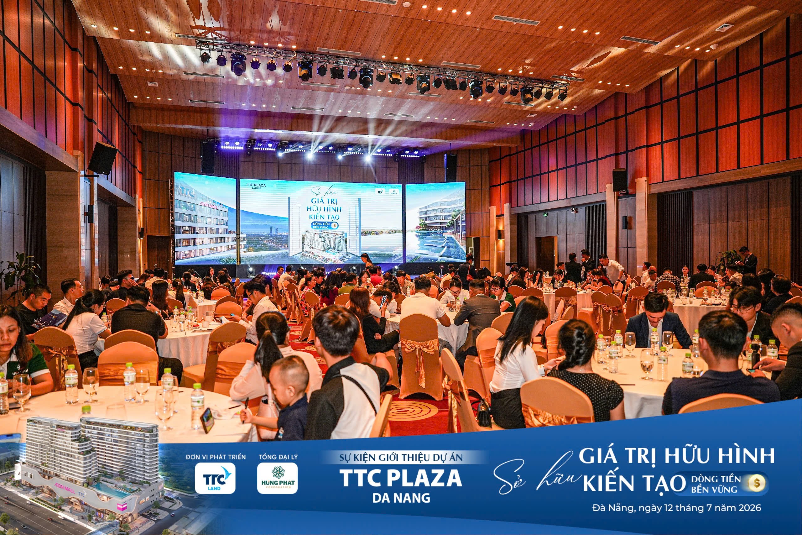 Sự kiện giới thiệu 199 căn hộ lưu trú tại TTC Plaza thu hút sự quan tâm của đông đảo khách hàng, nhà đầu tư