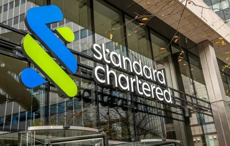 standard-chartered-tiep-tuc-duoc-vinh-danh-ve-tai-tro-thuong-mai-tai-viet-nam-20250420121326-1784528718.jpg