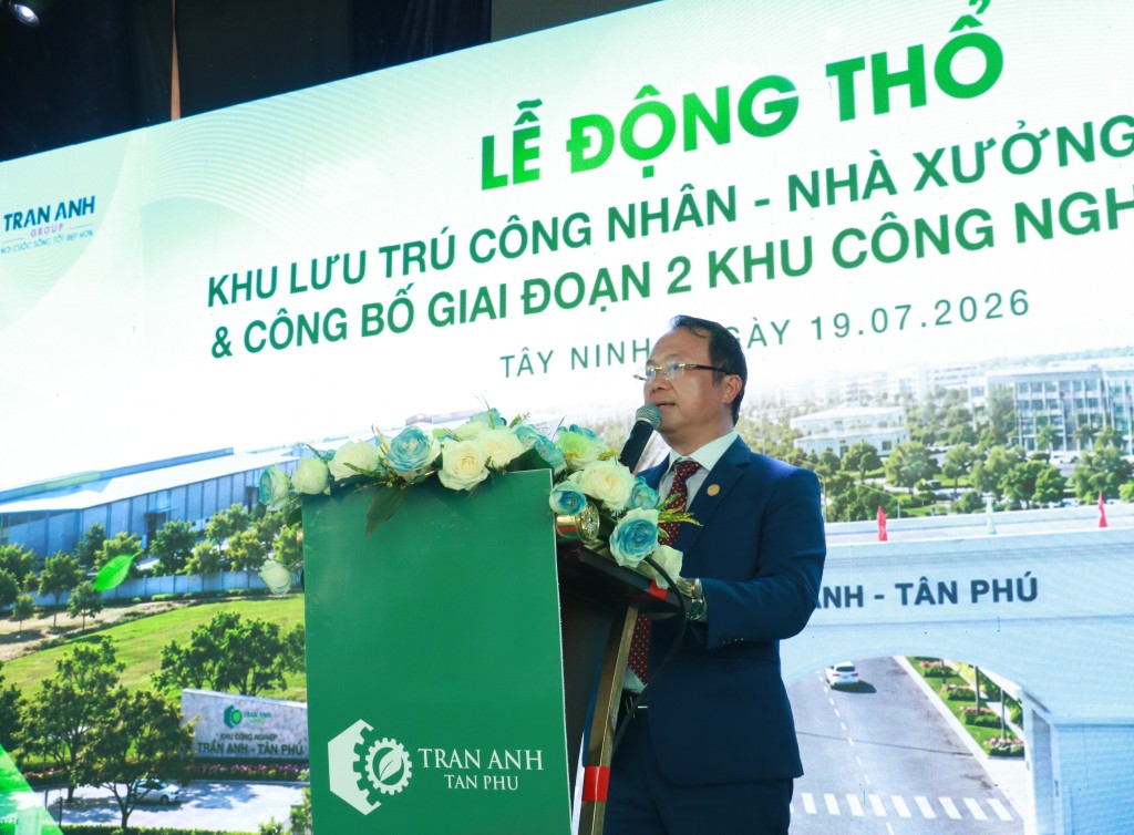 tran-anh-1784605202.jpg