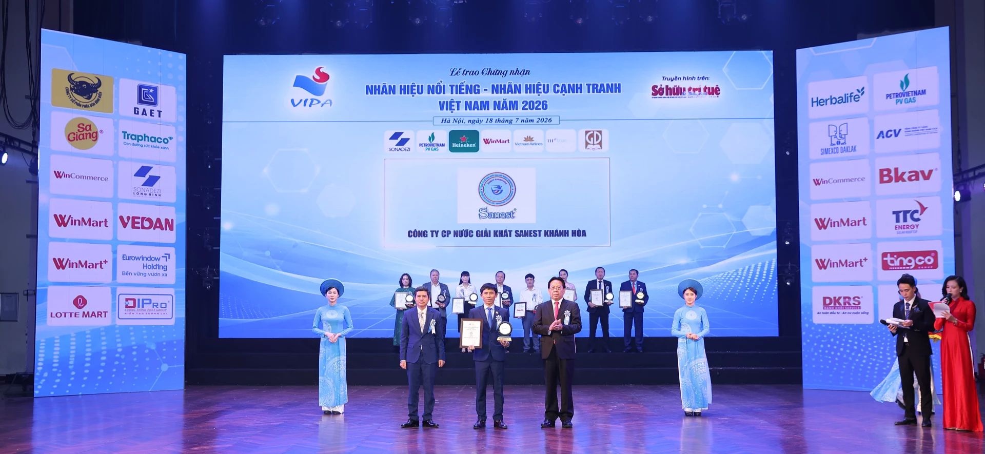 Sanest Khánh Hòa: Thương hiệu xanh vào “Top 10 Nhãn hiệu nổi tiếng Việt Nam 2026” - Ảnh 5