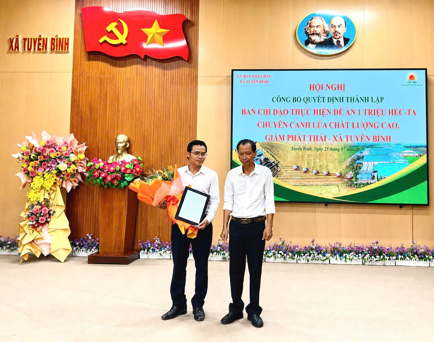 Tây Ninh triển khai Đề án 1 triệu héc-ta lúa chất lượng cao, gắn với tăng trưởng xanh - Ảnh 7