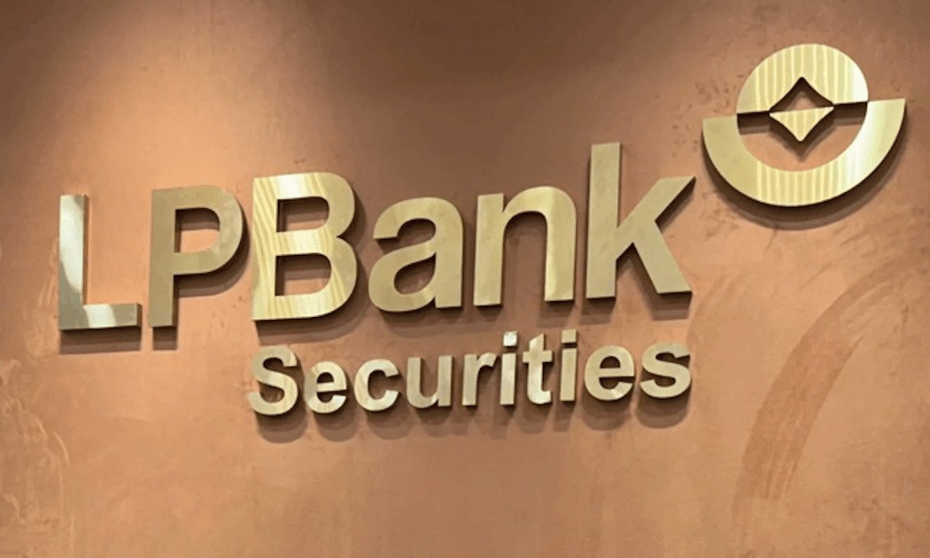chung-khoan-lpbank-6a608b8ec6b41-1785071263.jpg