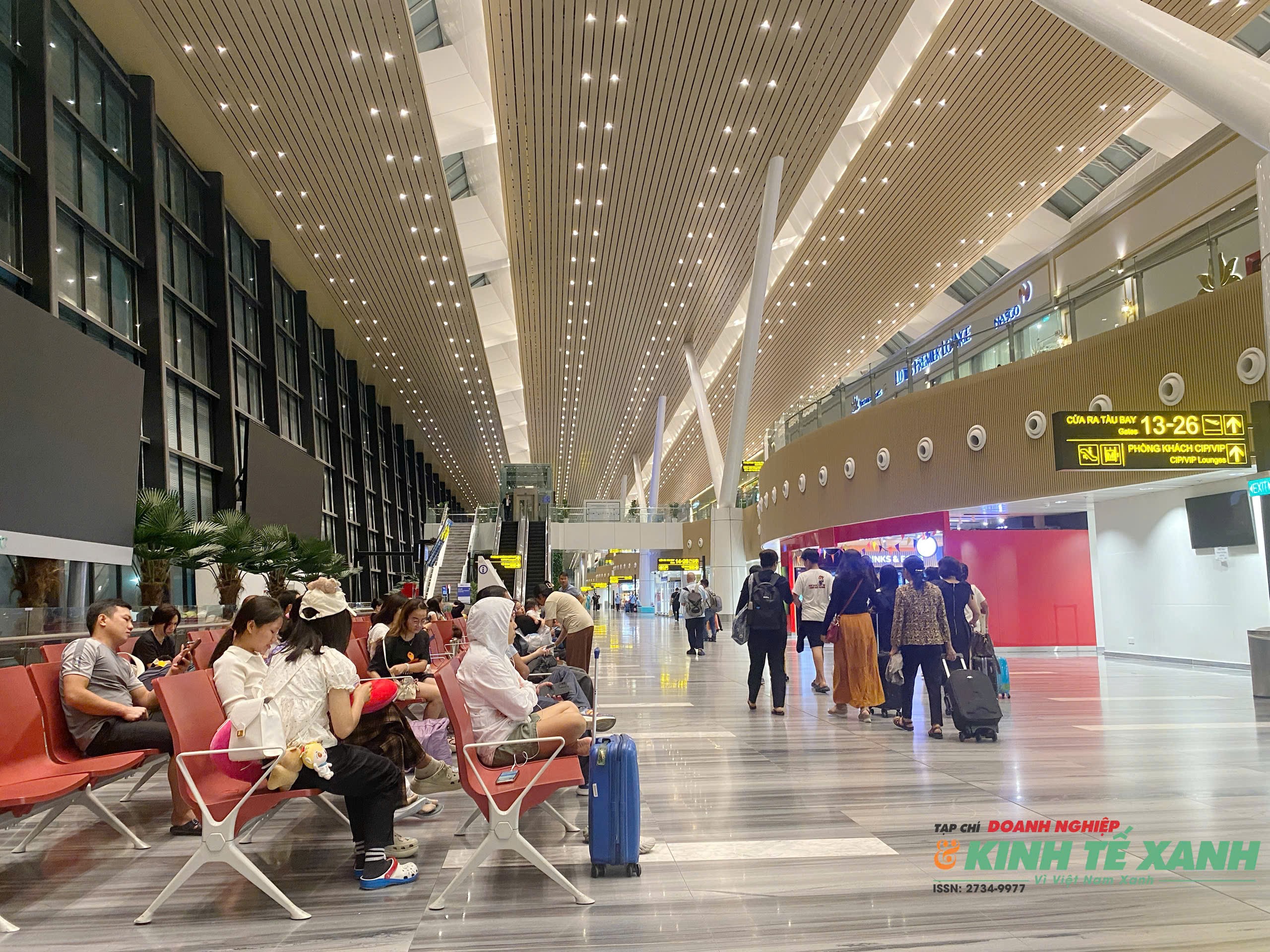 TP.HCM đề xuất xây 2 ga metro ngầm kết nối sân bay Tân Sơn Nhất. (Ảnh: Võ Nga)