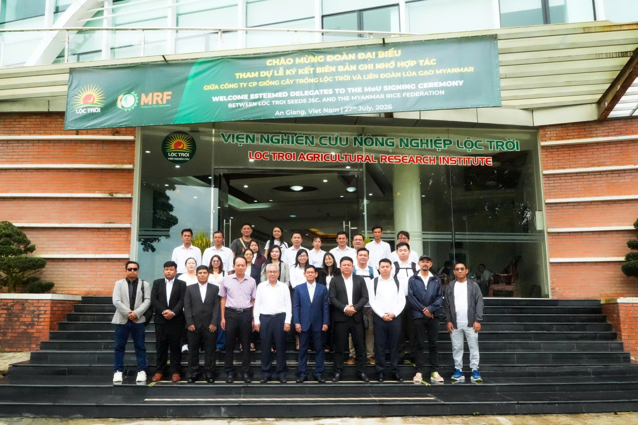 Lộc Trời mở rộng hợp tác quốc tế, đưa công nghệ giống lúa Việt Nam đến Myanmar - Ảnh 2