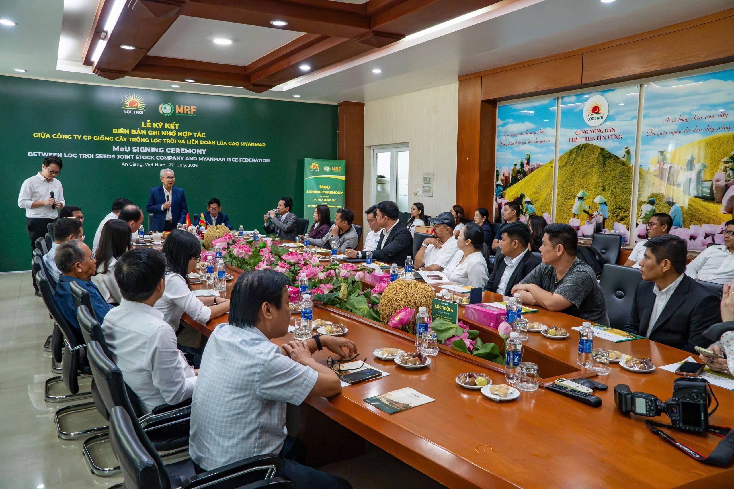 Lộc Trời mở rộng hợp tác quốc tế, đưa công nghệ giống lúa Việt Nam đến Myanmar - Ảnh 1