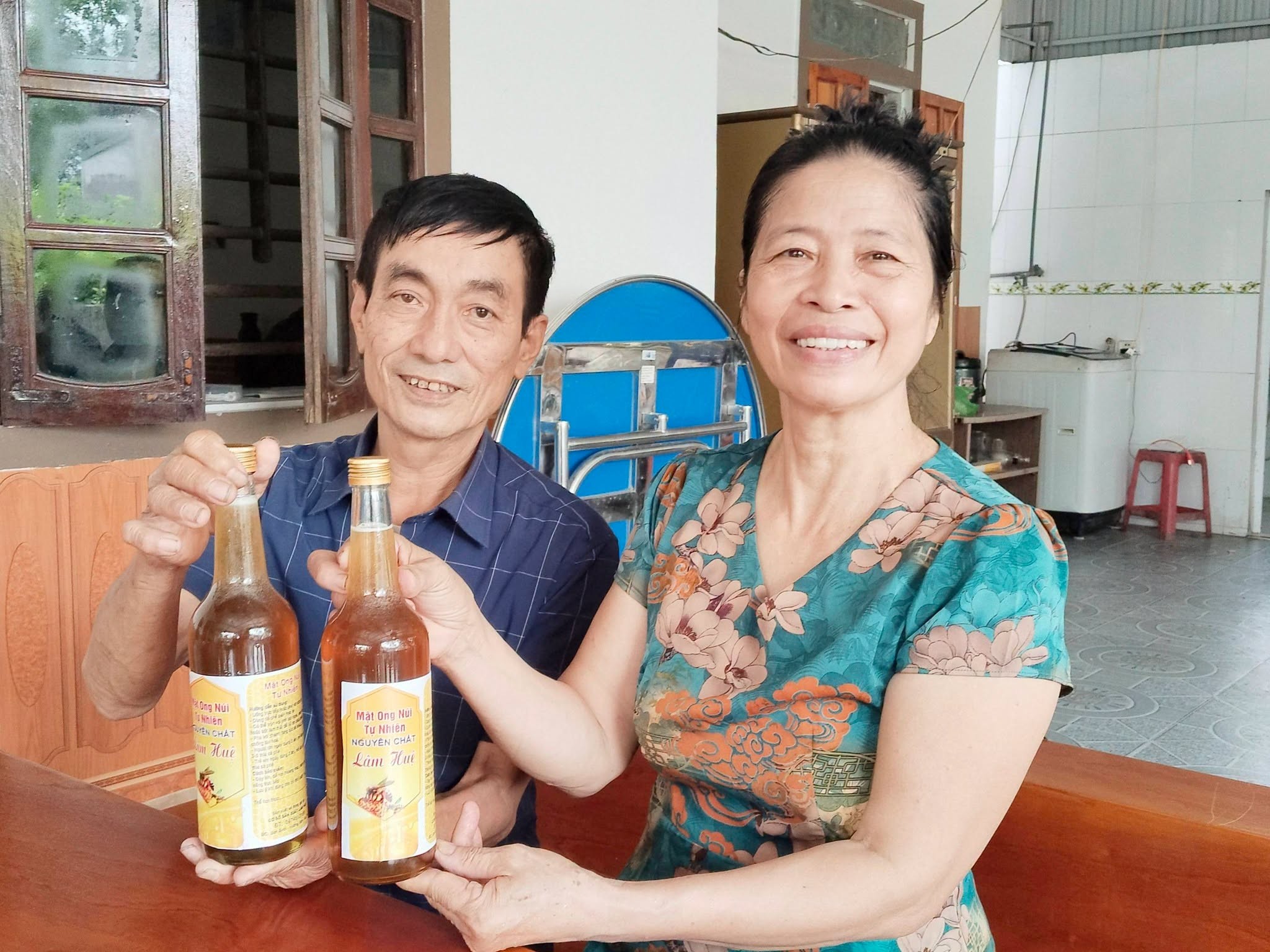 mat-ong-6-1785854284.jpg