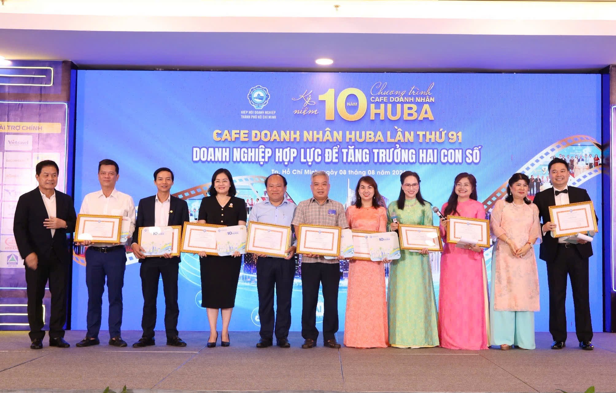 Cà phê Doanh nhân HUBA: Gỡ điểm nghẽn, tạo động lực tăng trưởng hai con số - Ảnh 11