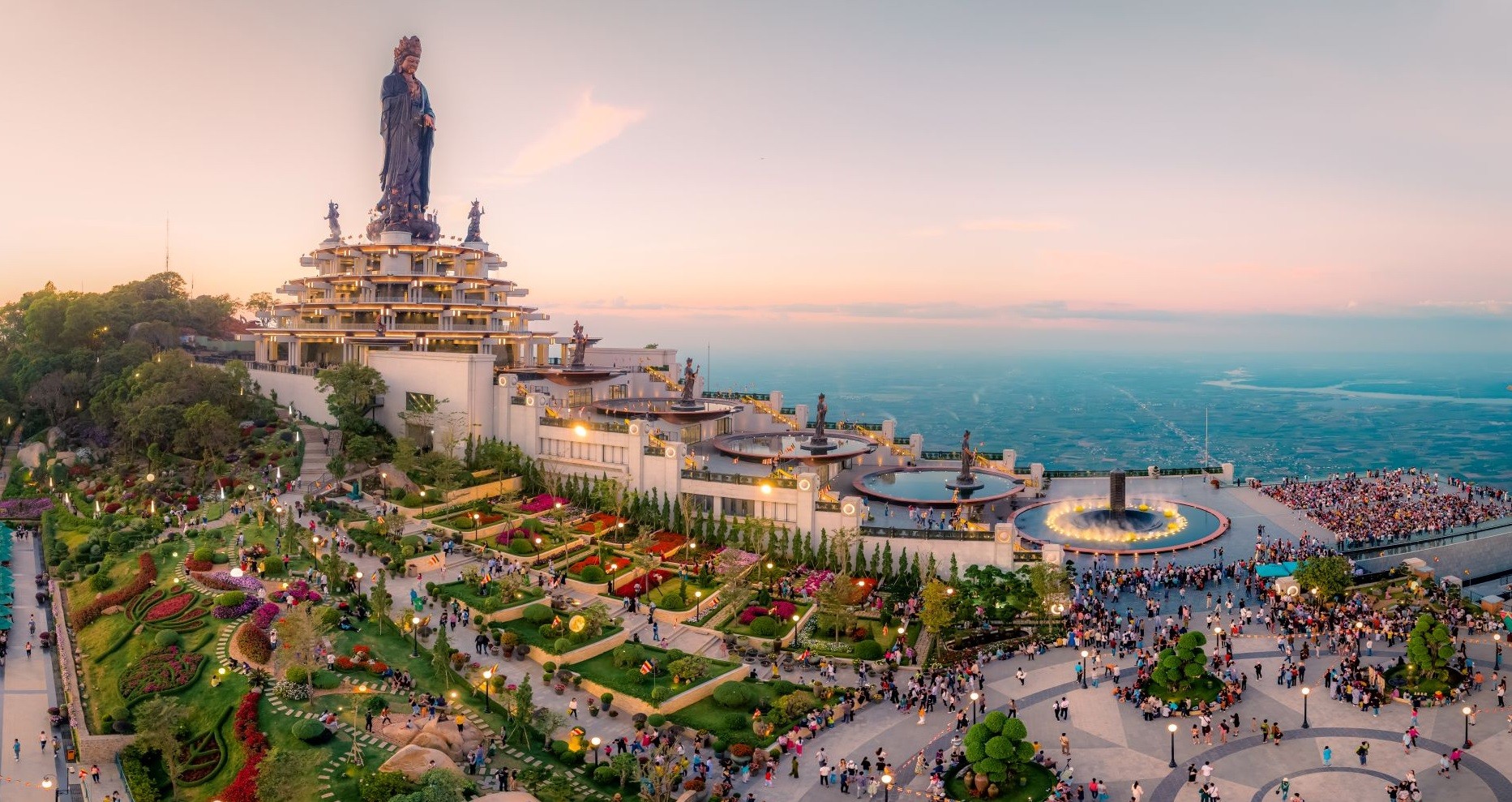 Du lịch không chỉ được nhìn nhận là ngành dịch vụ mà đang trở thành một mắt xích quan trọng trong chuỗi giá trị xanh. (Ảnh minh hoạ)