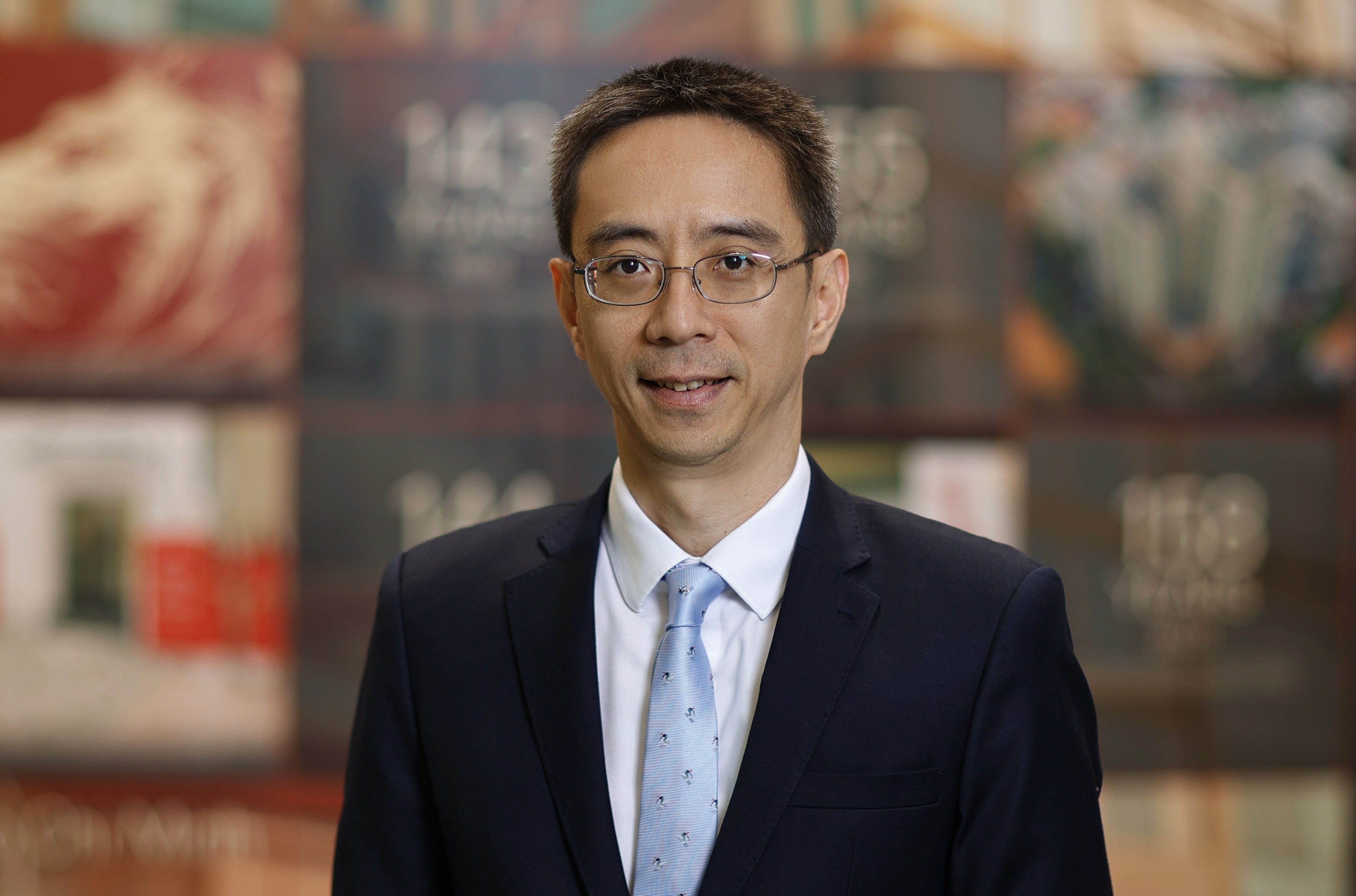 khoa-ngo-hsbc-vietnam-ong0395-1787045547.jpg