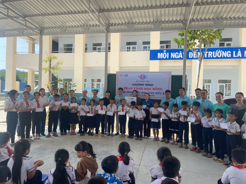 Vietory Group: Gieo tri thức, nối dài những ước mơ “vùng khó” - Ảnh 5