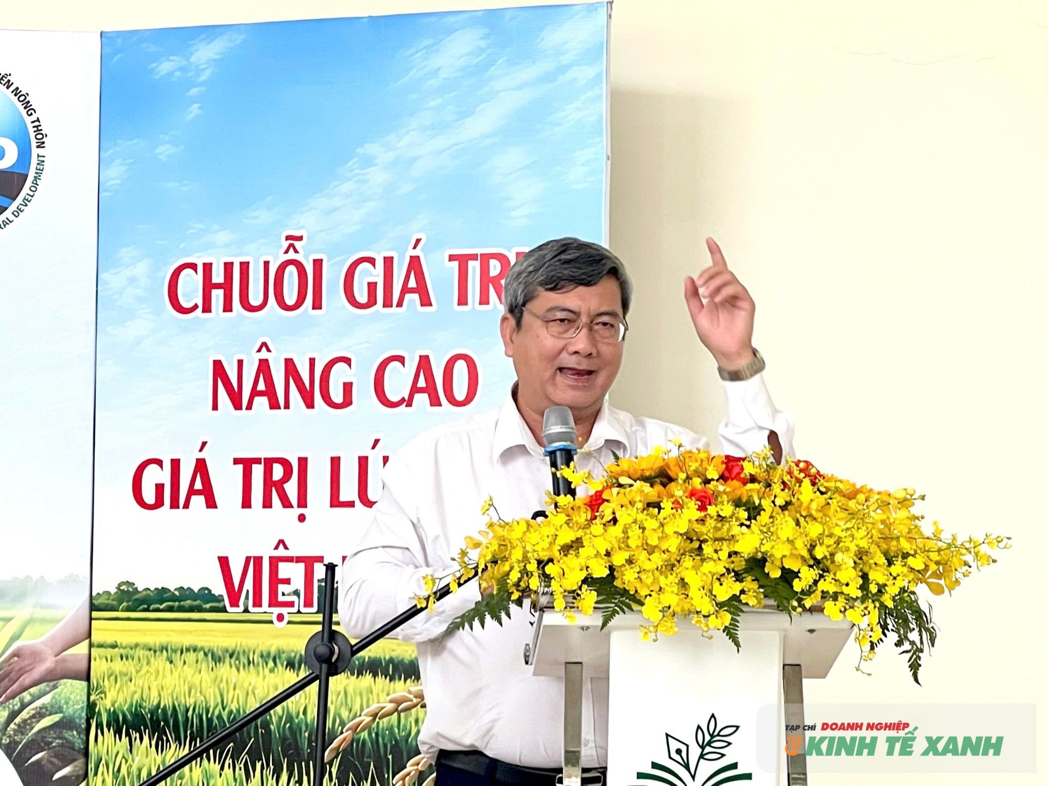 Gỡ điểm nghẽn vốn, liên kết chuỗi để nâng cao giá trị ngành hàng lúa gạo - Ảnh 2