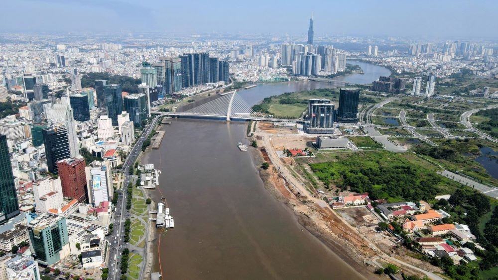 TP.HCM yêu cầu giải phóng mặt bằng tuyến ven sông Sài Gòn trước 31/12. (Ảnh minh hoạ)