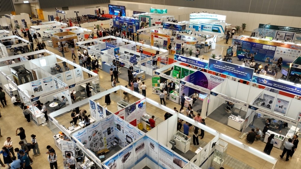 hi-tech-viet-nam-2026-2-1787290934.jpg