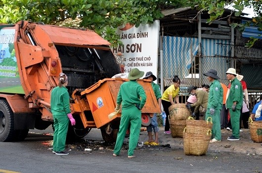 Từ ngày 1/9/2026, TP.HCM áp dụng mức giá mới đối với dịch vụ thu gom, vận chuyển và xử lý chất thải rắn sinh hoạt. (Ảnh minh hoạ)