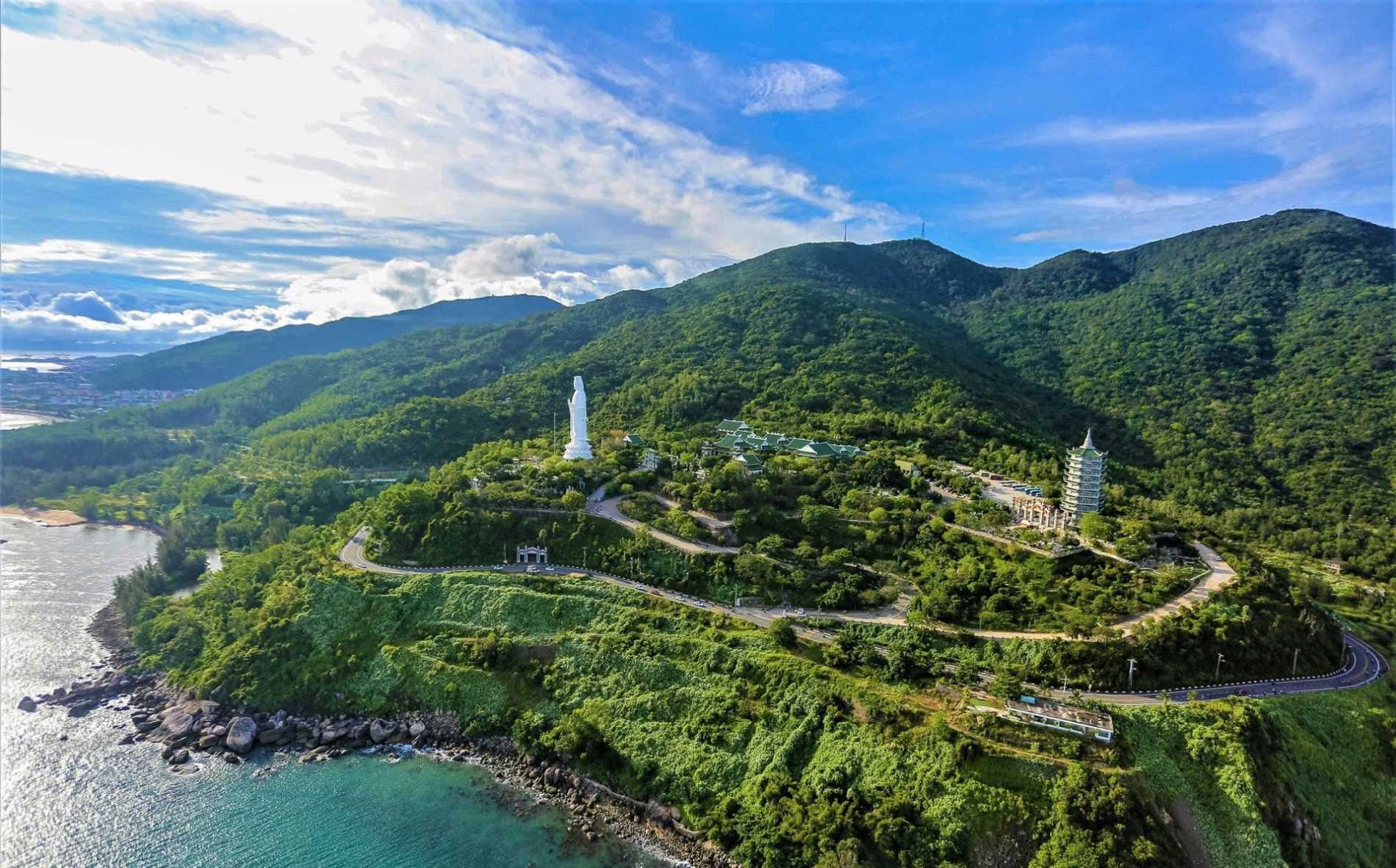 Đà Nẵng đặt mục tiêu đến năm 2030 hình thành từ 1 đến 3 dự án carbon rừng, đồng thời ký ít nhất một hợp đồng mua bán tín chỉ carbon trong nước hoặc quốc tế. (Ảnh minh hoạ)