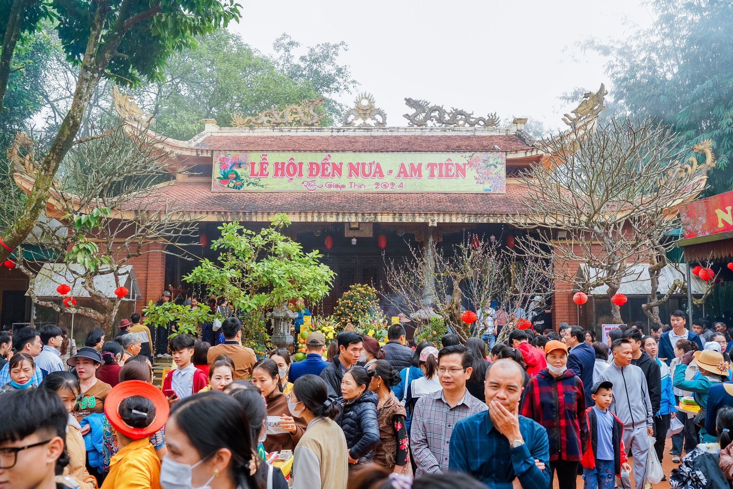 chuan-bi-le-hoi-1-1787845915.jpg