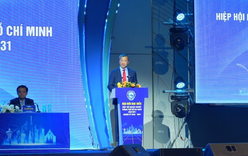 Ông Mai Hữu Tín được bổ nhiệm làm Chủ tịch Liên đoàn Doanh nghiệp TP.HCM nhiệm kỳ 2026 - 2031. (Ảnh: HUBA)